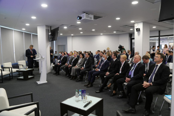 28 – 29 апреля 2021 года руководство Фонда социальной защиты населенияприняло участие в Международном форуме «Government. Business. Citizens» -Цифровые решения.Реальный результат.